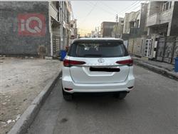تۆیۆتا فۆرچێنەر